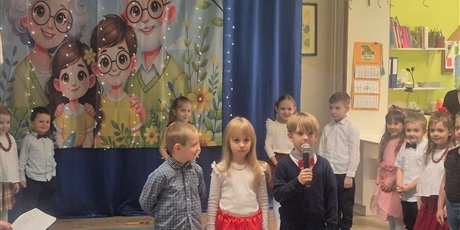 Powiększ grafikę: dzien-babci-i-dziadka-2026-670339.jpg