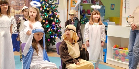 Powiększ grafikę: jaselka-666219.jpg