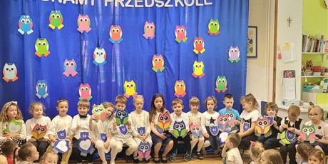 Powiększ grafikę: pozegnanie-absolwentow-635116.jpg