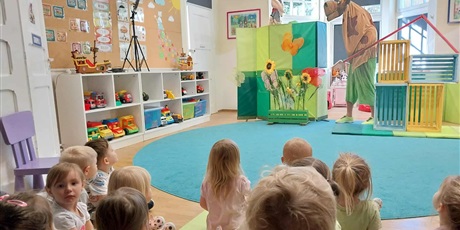 Powiększ grafikę: teatrzyk-zajaczek-baczek-638084.jpg