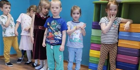 Powiększ grafikę: tus-o-fenku-ktory-oklamal-tate-614541.jpg