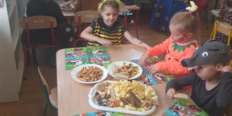 Powiększ grafikę: Jesienny Bal "Pożegnanie Lata"