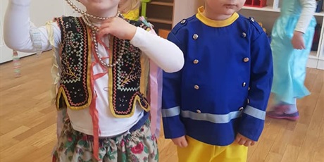 Powiększ grafikę: Karnawałowy Bal Przebierańców