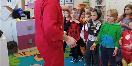 Powiększ grafikę: Karnawałowy Bal Przebierańców